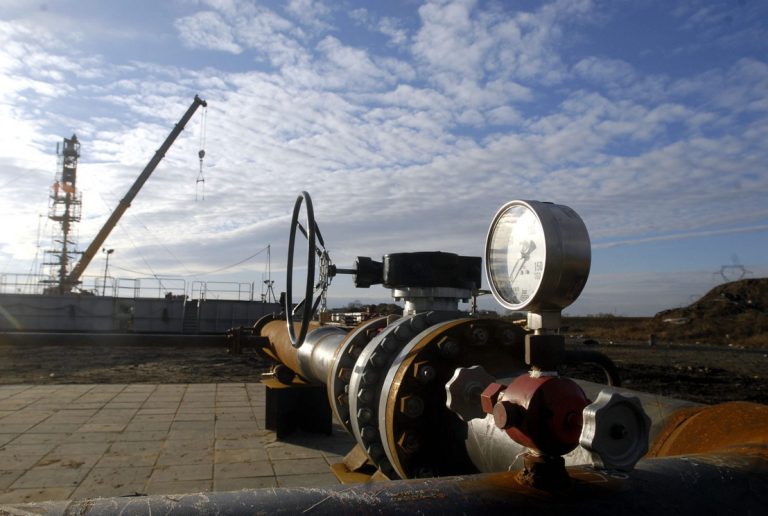 Corvinus-Projekt - Unkonventionelles Gasfeld Nyékpuszta / Corvinus project - Unconventional Nyékpuszta natural gas field