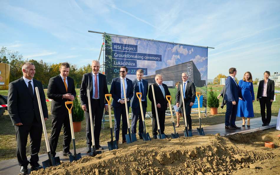 SCHOTT Hungary Kft. – Neues Glasspritzenwerk in Lukácsháza