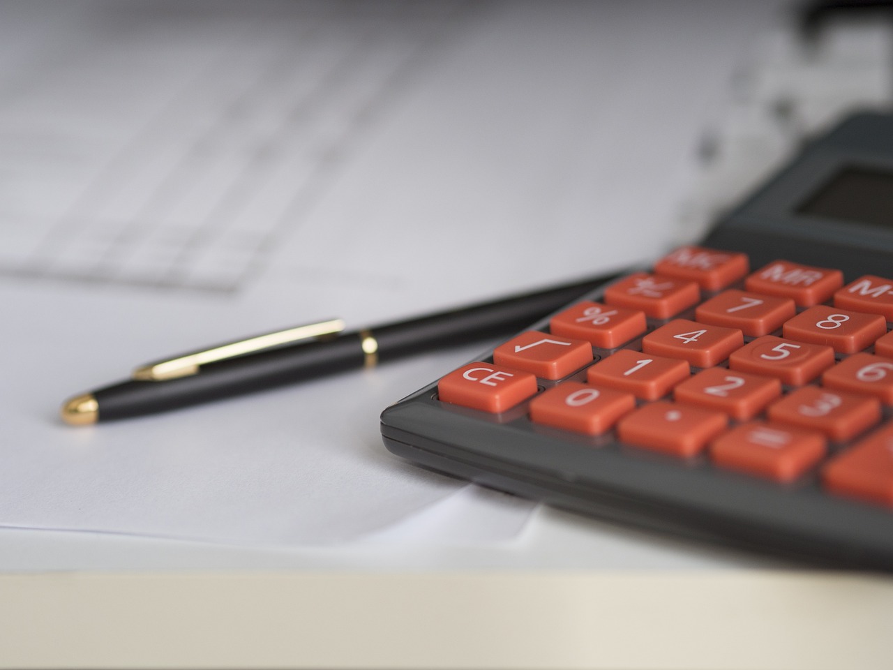 Investments – Only slight growth in 2022