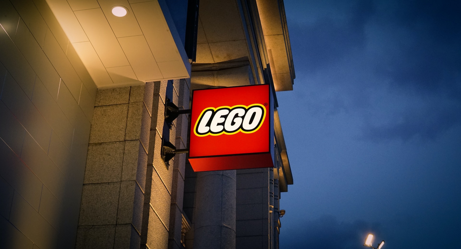 LEGO expands packaging and storage capacity